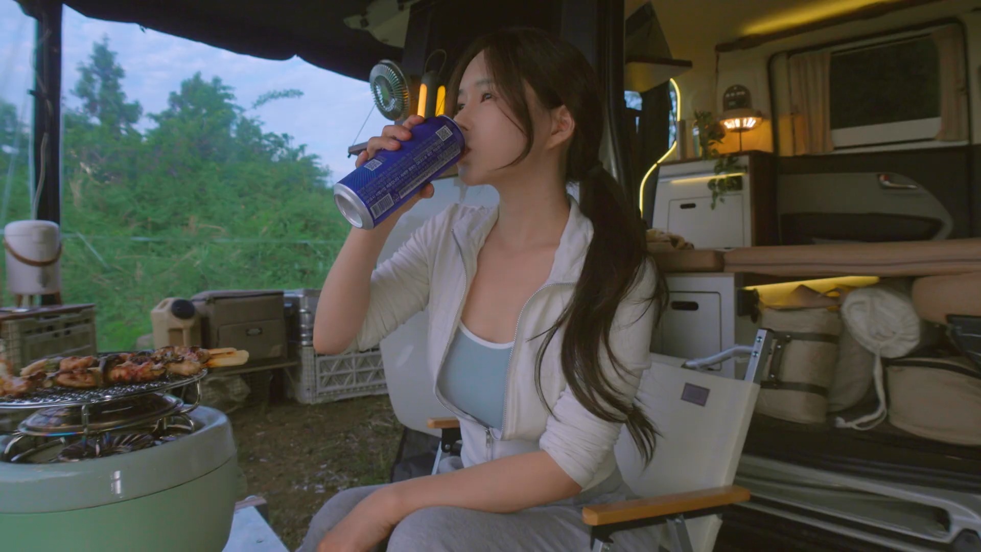 广西大化县一艘船只侧翻导致3人失联